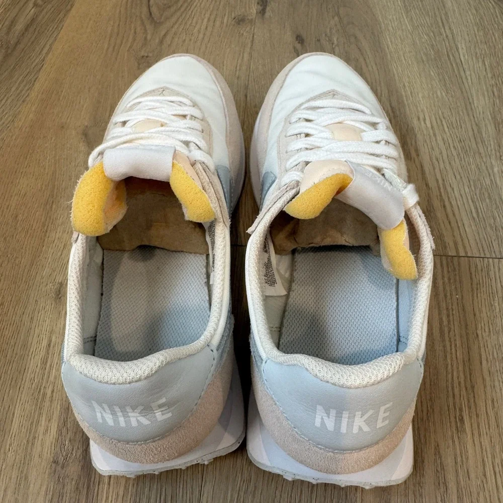 Nike Daybreak‎ Sneaker Women's Low Top Running Shoes White CK2351-101 Size 7.5